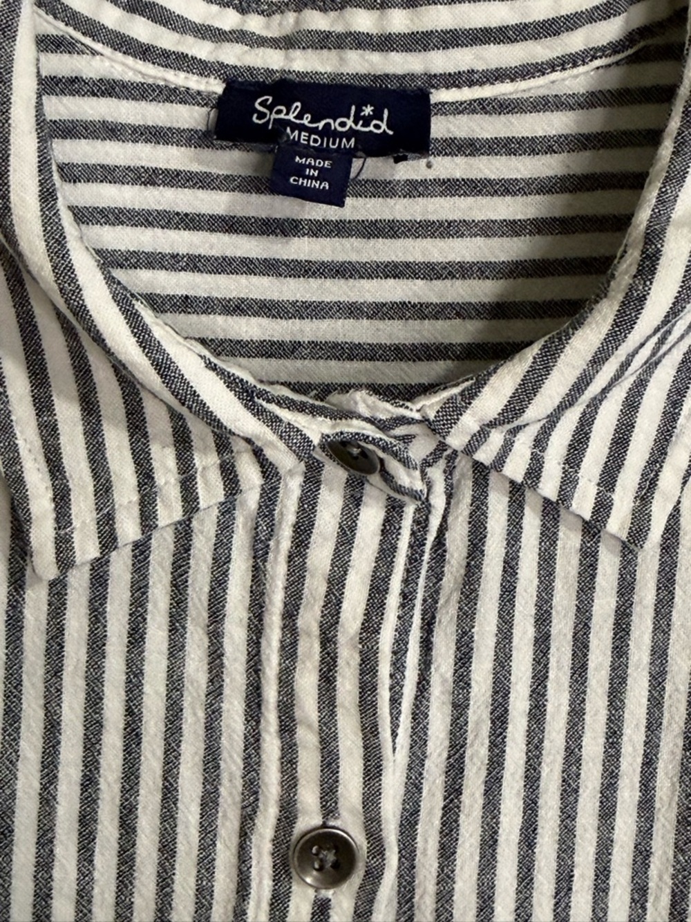 Splendid Linen blend Short-Sleeve Button-Down Shirt - Gray & White Stripes - Picture 4 of 7